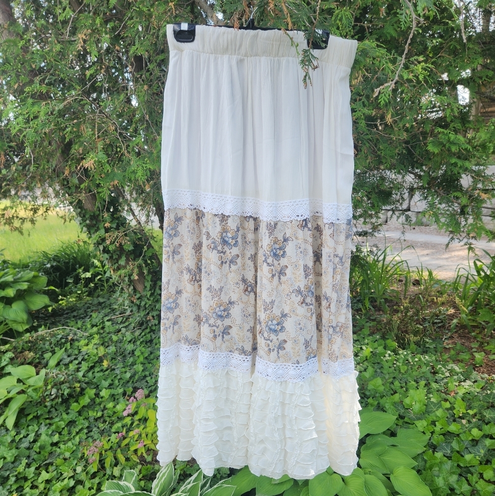 Cream Tiered Maxi Skirt with Pleated A-Line Style